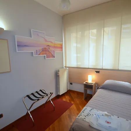 162 Bed & Breakfast